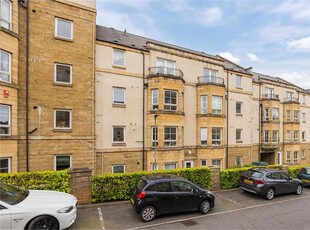 2 bed third floor flat for sale in Leith