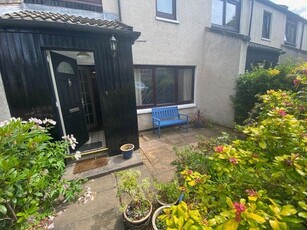 2 bedroom end of terrace house to rent Edinburgh, EH6 7QS