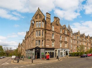 3 bed double upper flat for sale in Marchmont
