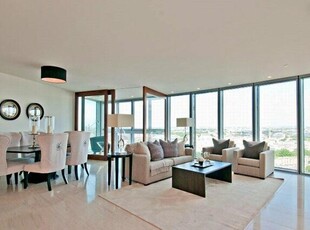 3 Bedroom Apartment For Sale In St George Wharf, Vauxhall