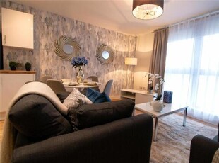3 Bedroom Flat For Rent In Old Trafford, Manchester