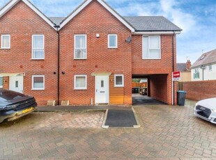 3 Bedroom Semi-detached House For Sale In Bletchley