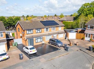3 Bedroom Semi-detached House For Sale In Syston, Leicester