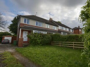 3 Bedroom Town House For Sale In Leeds, West Yorkshire