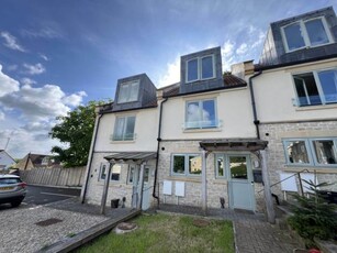 3 bedroom town house to rent Frome, BA11 1FA