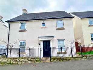 4 Bedroom Detached House For Sale In Pontrhydyrun