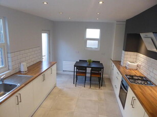4 Bedroom End Of Terrace House For Rent In Edge Hill