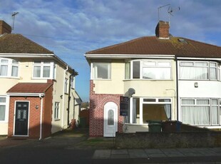 4 Bedroom Semi-detached House For Rent In South Harrow
