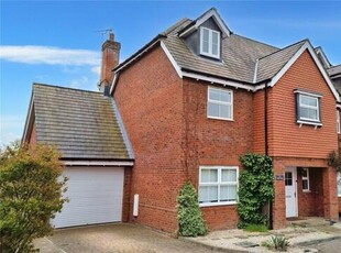 5 Bedroom Semi-detached House For Sale In Marlow, Buckinghamshire