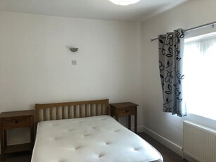 Room in a Shared House, Lyon Street, SO14