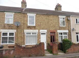 St. Margarets Place, PETERBOROUGH - 3 bedroom house