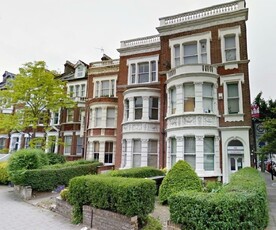 1 bedroom apartment for rent in 125B West End Lane, NW6