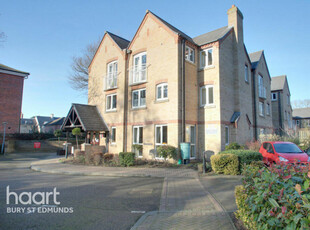 1 bedroom apartment for sale in Risbygate Street, Bury St Edmunds, IP33