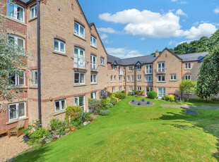 1 bedroom apartment for sale in Risbygate Street, Bury St. Edmunds, IP33