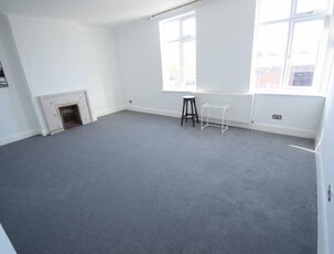 1 bedroom flat for rent in Bromley Road, London, SE6