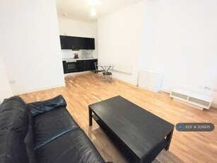 1 bedroom flat for rent in Gallon House, Bradford, BD1