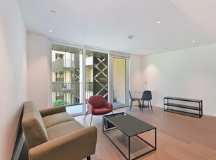 1 bedroom flat for rent in Phoenix Court, Oval Village, London, SE11