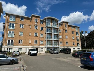1 bedroom flat for sale in Lion Court, Southbridge, Northampton, NN4