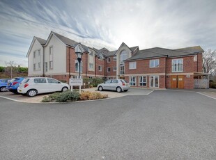 1 Bedroom Retirement Apartment For Sale in Whitley Bay, Tyne & Wear