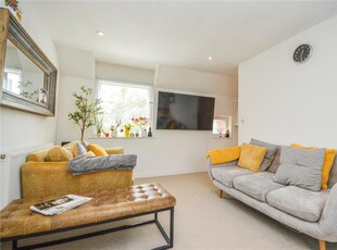 1 bedroom terraced house for sale in Woollaton Close, Grange Park, Swindon, Wiltshire, SN5