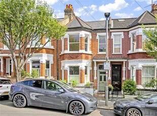 2 bedroom apartment for rent in Bramfield Road, London, SW11