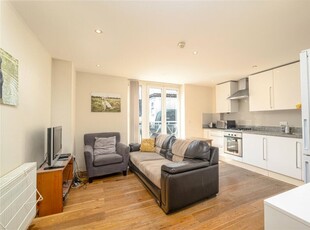 2 bedroom apartment for rent in High Street, Crouch End, London, N8