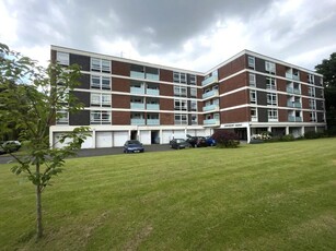 2 bedroom apartment for sale in Chelmscote Road, Solihull, West Midlands, B92