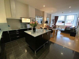2 bedroom apartment for sale in Chepstow Street, Manchester, M1