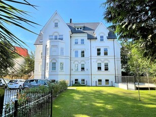 2 bedroom apartment for sale in Durley Road South, Bournemouth, BH2