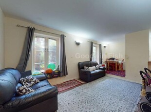 2 bedroom apartment for sale in Ellerslie Court, Upper Park Road, Victoria Park, M14