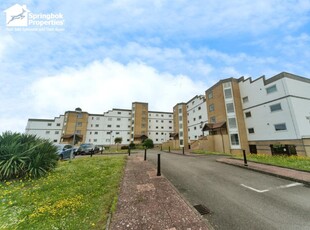 2 bedroom apartment for sale in Monarch house, Royal Parade, Eastbourne, East Sussex, BN22