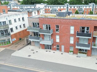2 bedroom apartment for sale in Victoria Road, Chelmsford, CM1