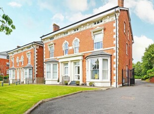 2 bedroom apartment for sale in Warwick Road, Solihull, B92