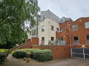 2 bedroom apartment for sale in Whitefriars, School Lane, Solihull, B91