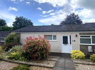 2 bedroom bungalow for sale in Furness Close, Ipswich, Suffolk, IP2