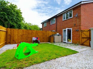 2 bedroom end of terrace house for sale in Cranemore, Peterborough, PE4