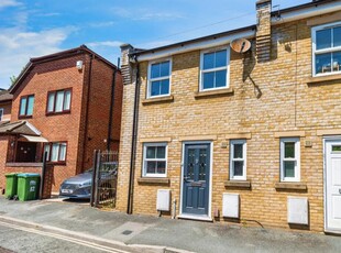 2 bedroom end of terrace house for sale in Mordaunt Road, Southampton, SO14