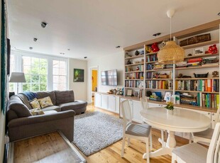 2 bedroom flat for rent in Kensington Park Road, Notting Hill, W11