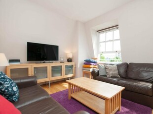 2 bedroom flat for rent in Stoke Newington High Street, Stoke Newington, N16