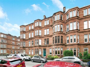 2 bedroom flat for sale in Deanston Drive, Shawlands, Glasgow, G41