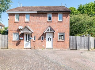 2 bedroom semi-detached house for sale in Linden Road, Coxheath, Maidstone, Kent, ME17