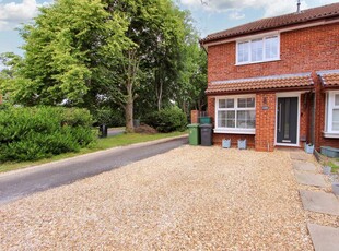2 bedroom terraced house for sale in Catkin Close, Chineham, RG24