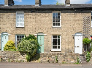 2 bedroom terraced house for sale in Eden Street, Cambridge, CB1