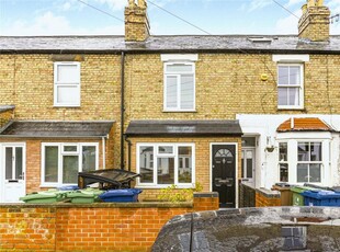 2 bedroom terraced house for sale in Howard Street, Oxford, OX4