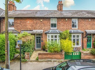 2 bedroom terraced house for sale in Humberstone Road, Cambridge, CB4