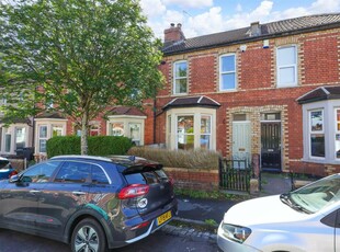 2 bedroom terraced house for sale in Milner Road, Bristol, BS7