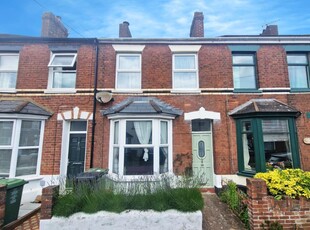 2 bedroom terraced house for sale in Oakfield Road, St Thomas, Exeter, EX4