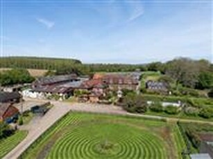 236 acres, Cropredy Lawn, Cropredy, Banbury, OX17 1DR, Oxfordshire
