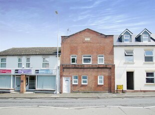 3 bedroom apartment for sale in Victoria Road, Old Town, Swindon, SN1