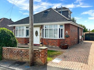 3 bedroom bungalow for sale in Shelley Road, Southampton, Hampshire, SO19